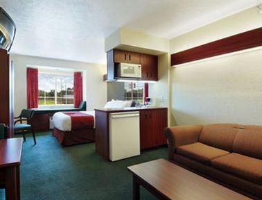 Microtel Inn & Suites By Wyndham Brandon Quarto foto